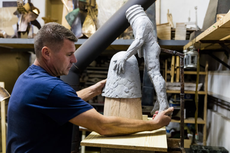 Akademický sochár, Ján Ťapák